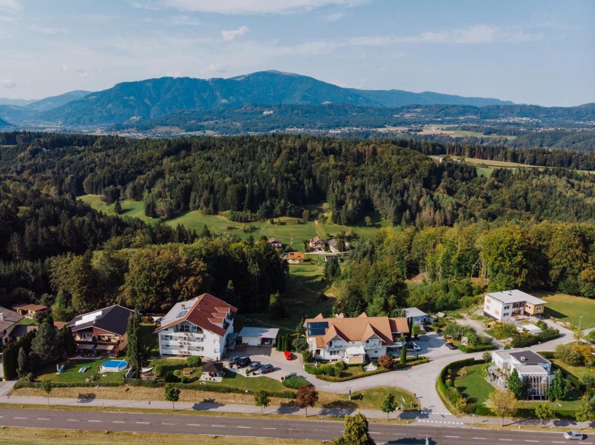 Ferienwohnungen Panorama Harrys Bike Tours Villach Eksteriør billede